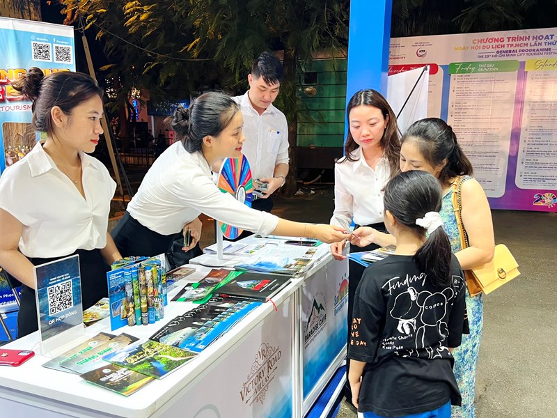 Quảng Bình giới thiệu điểm đến  tại Ngày hội Du lịch TP.HCM - Anh 2