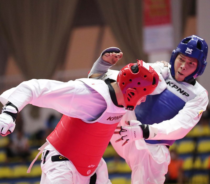 Những hình ảnh ấn tượng các trận đấu chung kết Taekwondo - Anh 4