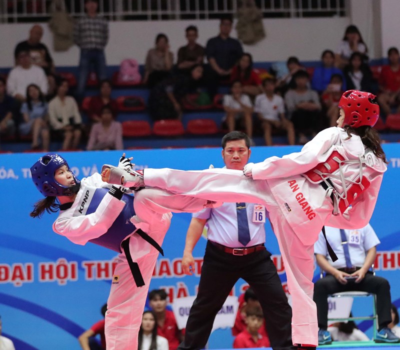 Những hình ảnh ấn tượng các trận đấu chung kết Taekwondo - Anh 1