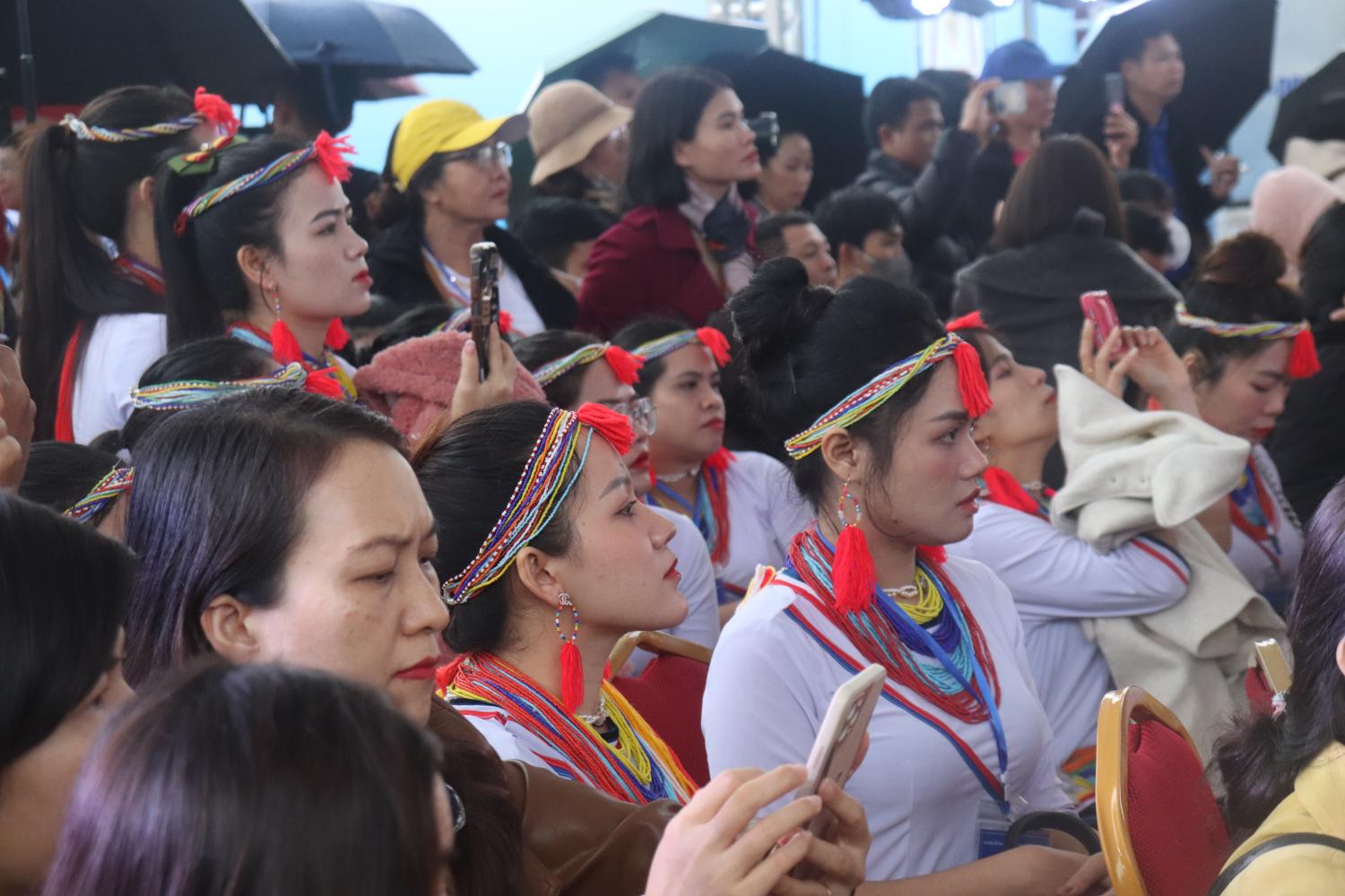Vietnam Ethnic Culture Festival 2024: Spannende kulturelle, sportliche und touristische Aktivitäten – Foto 3