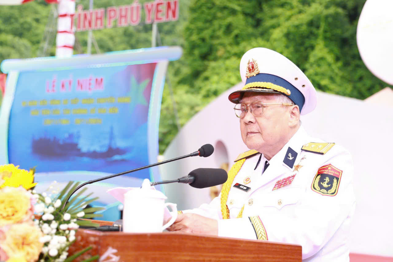 Phu Yen získává certifikát o zařazení mezi zvláštní národní památky za Ho Či Minovu stezku na moři - foto 2