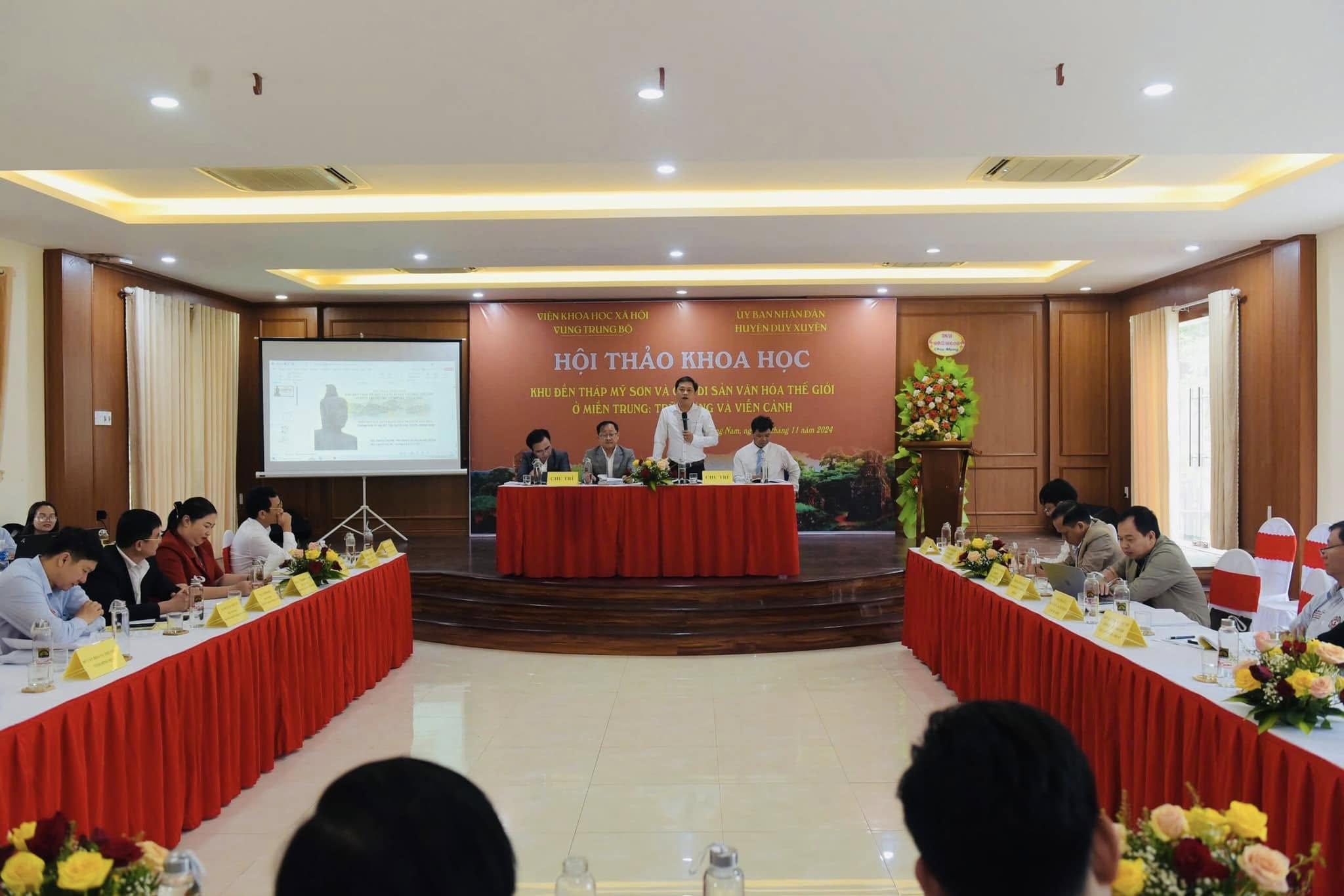Taller sobre el complejo del templo My Son y los patrimonios culturales mundiales en el centro de Vietnam - foto 1