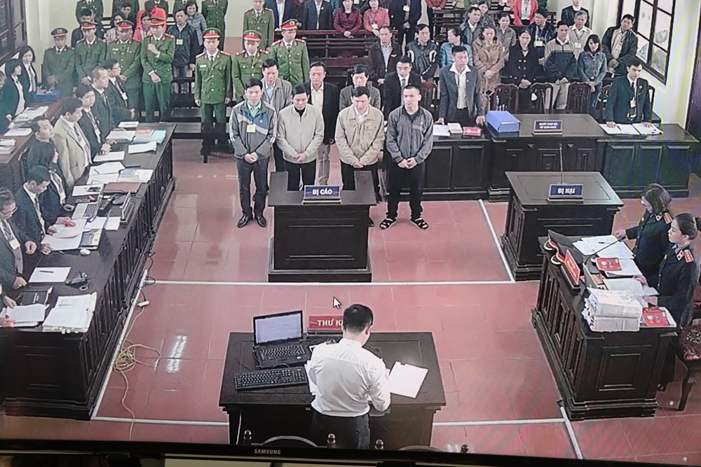 Xét xử vụ án chạy thận: VKS đề nghị Hoàng Công Lương 36-42 tháng tù - ảnh 1