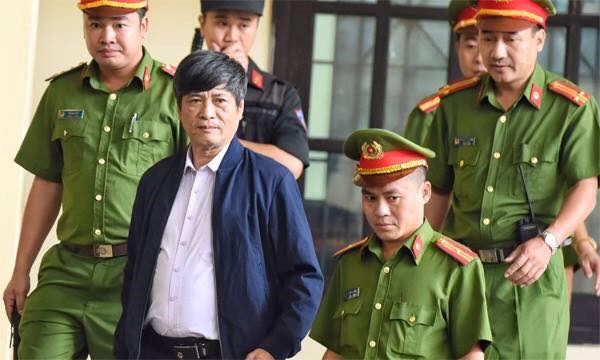 Xét xử vụ đánh bạc nghìn tỉ: Bị cáo Nguyễn Thanh Hóa bất ngờ rút yêu cầu thu thập các chứng cứ quan trọng - ảnh 3