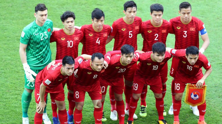 Đội tuyển Việt Nam lên hạng 93 thế giới - ảnh 1
