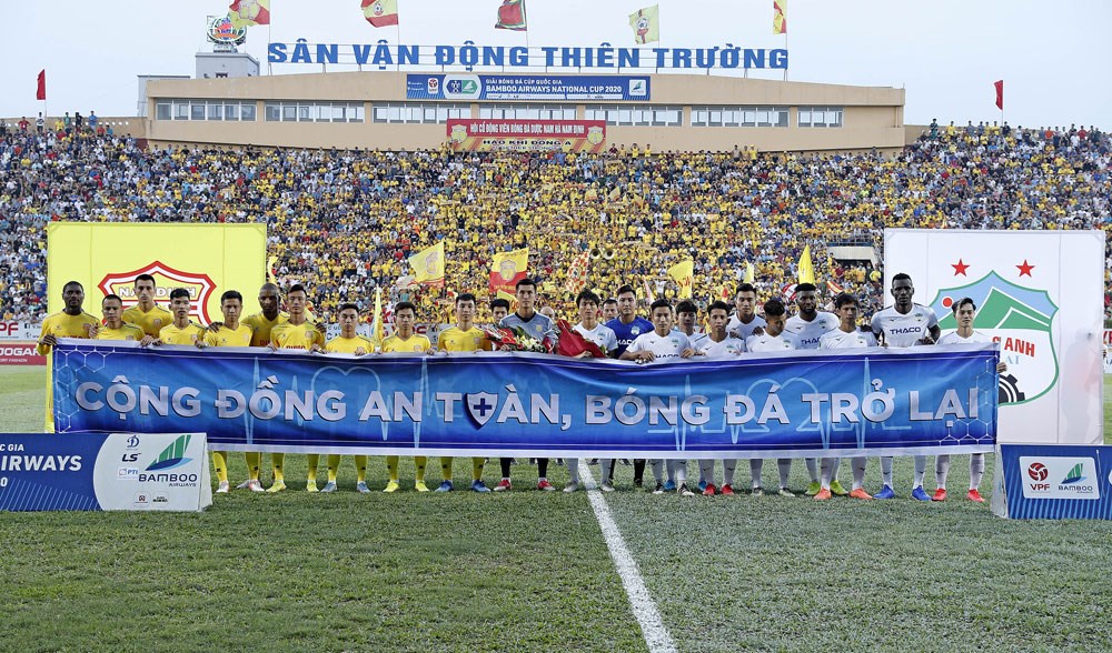 Truyền thông châu Á ấn tượng về sự trở lại của bóng đá Việt Nam - ảnh 1