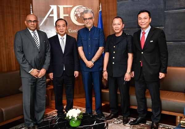 Chủ tịch VFF Lê Khánh Hải thăm và làm việc với AFC - ảnh 1