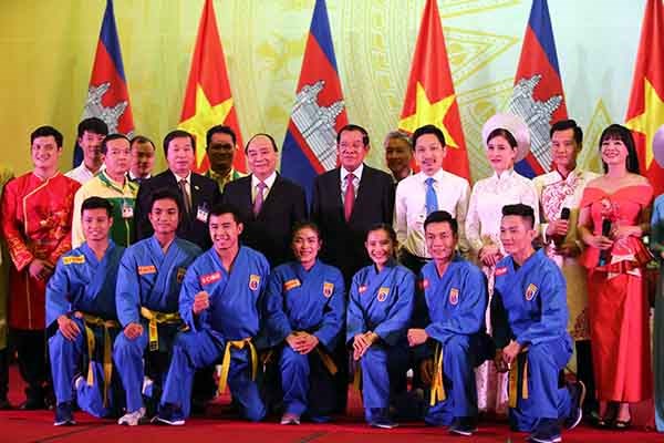 Biểu diễn Vovinam tại Quốc yến chiêu đãi Thủ tướng Campuchia - ảnh 1