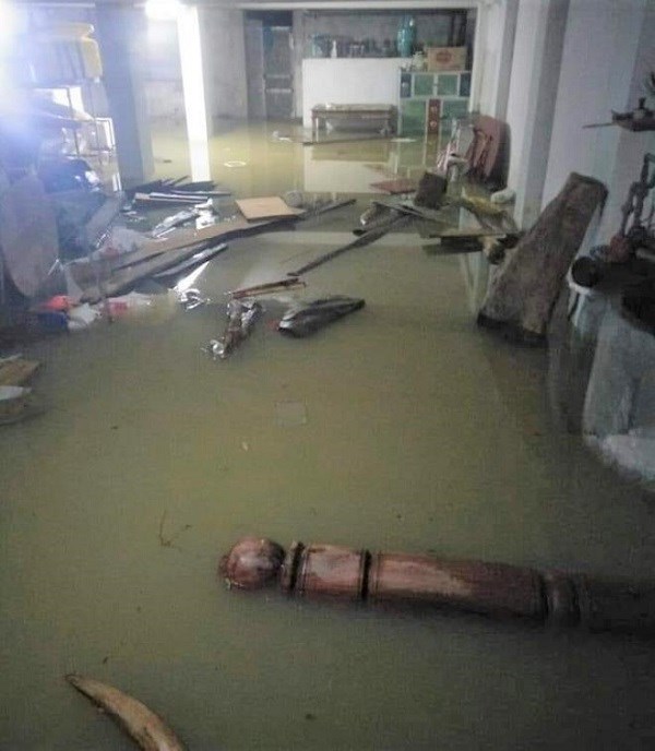 Nghệ An: Mưa lớn, nhiều địa phương ngập sâu trong biển nước - ảnh 3