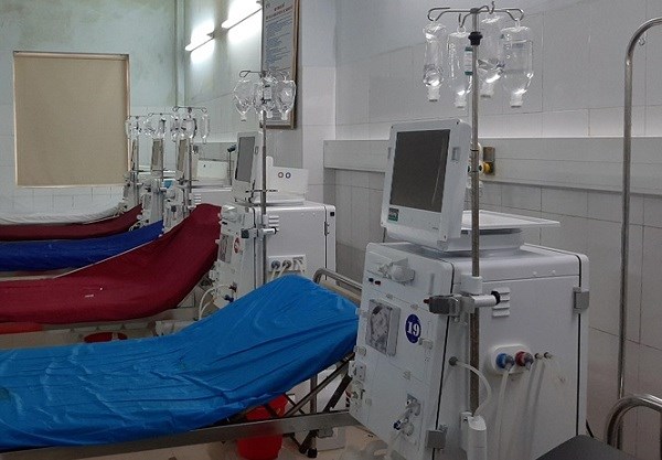 Nghệ An: Hệ thống chạy thận nhân tạo gặp sự cố,132 bệnh nhân phải chuyển viện - ảnh 2