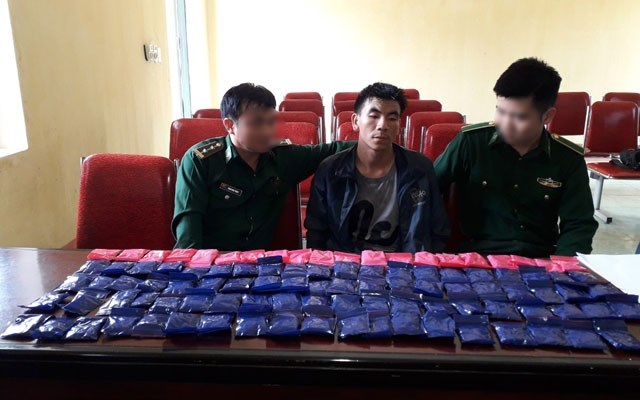 Nghệ An: Bắt đối tượng vận chuyển 20 nghìn viên ma túy - ảnh 1