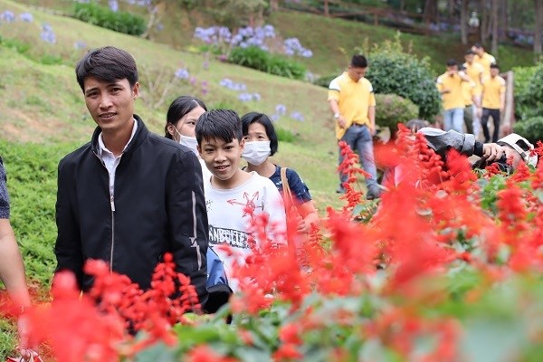 Hơn 300.000 lượt khách đến Lâm Đồng trong dịp Lễ - ảnh 1