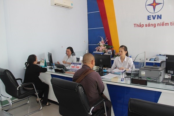 PC Khánh Hòa: Triển khai cung cấp dịch vụ điện theo phương thức điện tử - ảnh 1