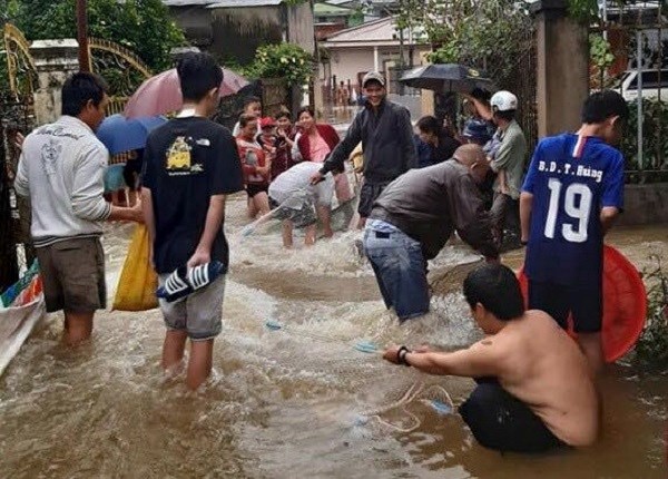 Lâm Đồng: Mưa lớn kéo dài, ngập lụt trên diện rộng, 1 người chết - ảnh 2