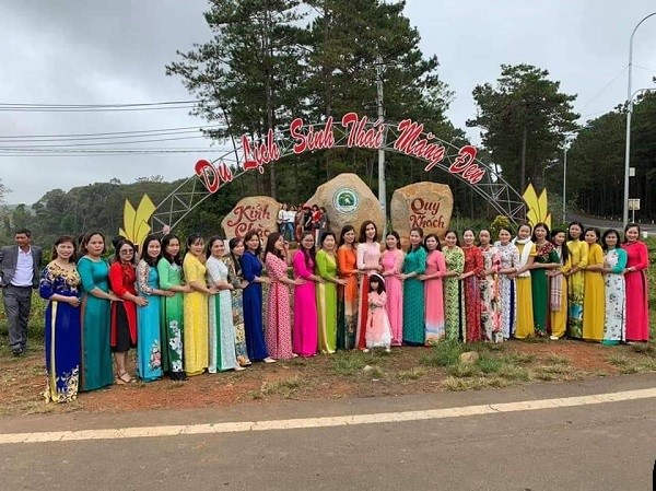 Huyện Kon Plông (tỉnh Kon Tum): Nỗ lực vì môi trường du lịch xanh - sạch - đẹp - ảnh 4