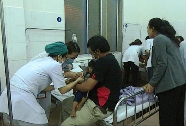 Lâm Đồng: Đi ăn cưới, 129 người nhập viện vì ngộ độc thực phẩm - ảnh 1