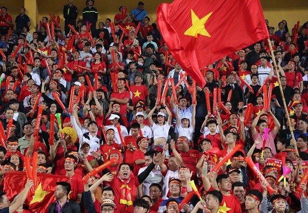 Việt Nam 3-0 Campuchia: Tiến Linh, Quang Hải, Văn Đức ghi bàn - ảnh 9
