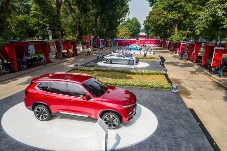 Xe VinFast tiếp tục ra mắt tại Cần Thơ, Nha Trang, Đà Nẵng và Hà Tĩnh - ảnh 11