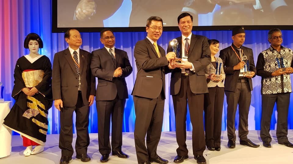 Quảng Ninh nhận giải thưởng ASOCIO 2018 dành cho chính quyền số tại Nhật Bản - ảnh 1