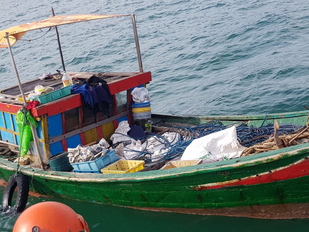 Quảng Bình: Ngư dân phát hiện và trục vớt gần 8 tạ tiền xu ở dưới biển - ảnh 2