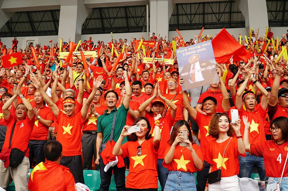Quảng Bình tổ chức điểm xem màn hình lớn trận chung kết bóng đá nam SEA Games 30 - ảnh 1
