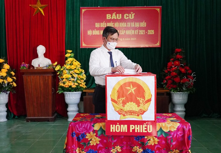 Chủ tịch UBND tỉnh Quảng Bình: Bầu cử phải khách quan, trung thực, chính xác - ảnh 3