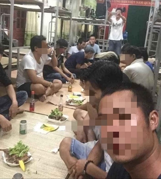 Quảng Bình: Xem xét xử lý nhóm người tụ tập ăn nhậu trong khu cách ly - ảnh 1