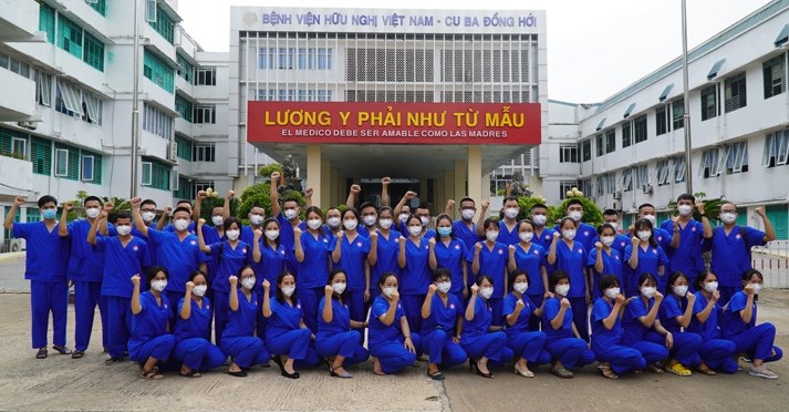 50 thầy thuốc ở Quảng Bình vào chi viện TP. HCM chống dịch Covid-19 - ảnh 1