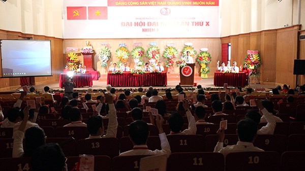 Đồng chí Lương Văn Nhiền tái đắc cử Bí thư Đảng ủy khối cơ sở Bộ VHTTDL nhiệm kỳ 2020-2025 - ảnh 1