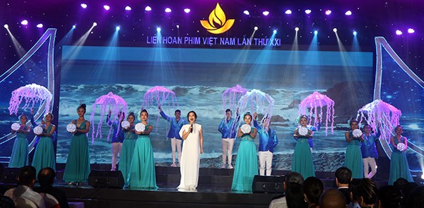 Khai mạc LHP Việt Nam lần thứ XXI: Nhiều nghệ sĩ trẻ tham gia chương trình - ảnh 3