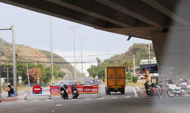 Khánh Hòa: TP Nha Trang và huyện Vạn Ninh tiếp tục giãn cách xã hội theo Chỉ thị 16/CT-TTg - ảnh 1