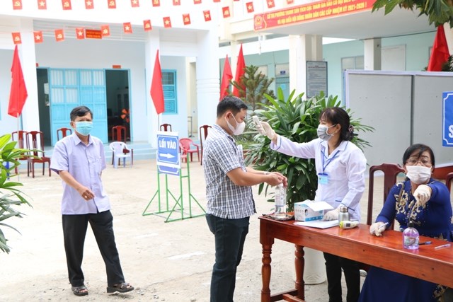 Ninh Thuận: Đã có một xã hoàn thành 100% cử tri đi bầu cử trong sáng 23.5 - ảnh 2