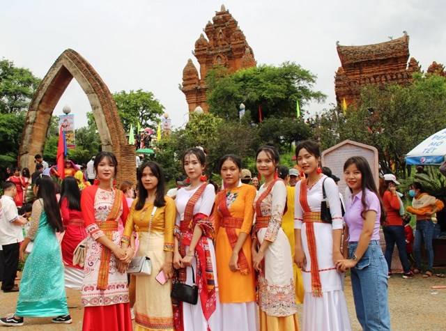 Ninh Thuận: Rộn ràng Lễ hội Katê - ảnh 1