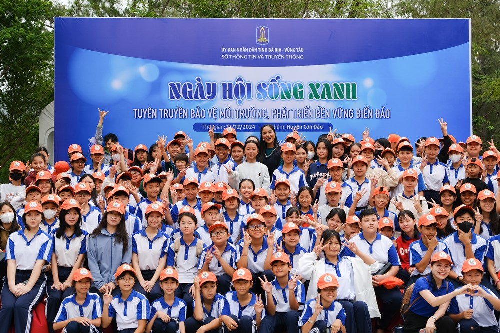 Hoa hậu H’Hen Niê làm Đại sứ “Ngày hội sống xanh“ - ảnh 4