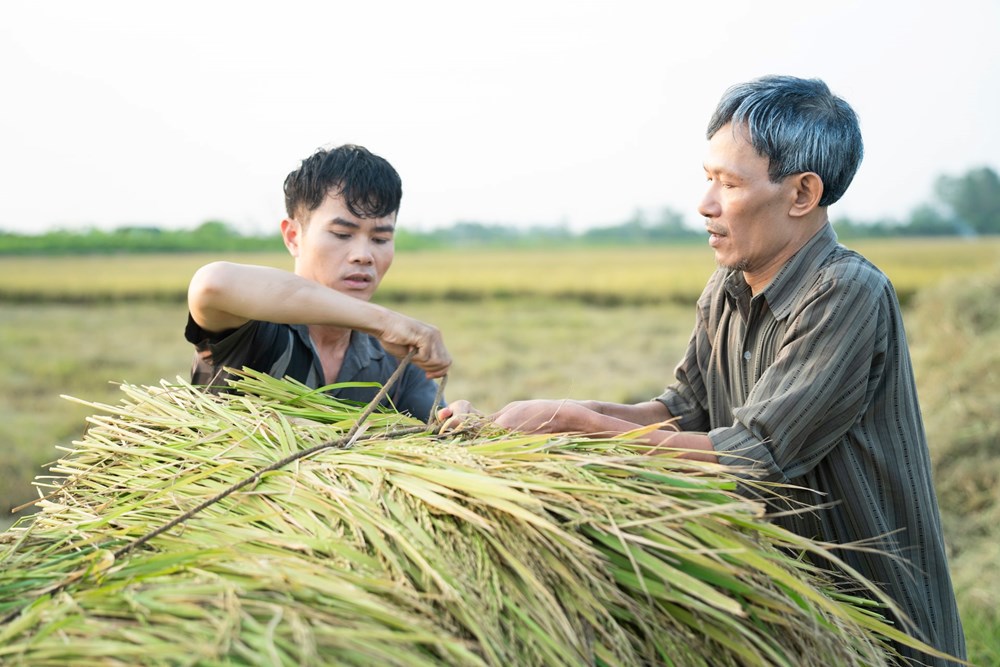 Hành trình của một cậu bé nghèo đam mê ca hát - ảnh 3