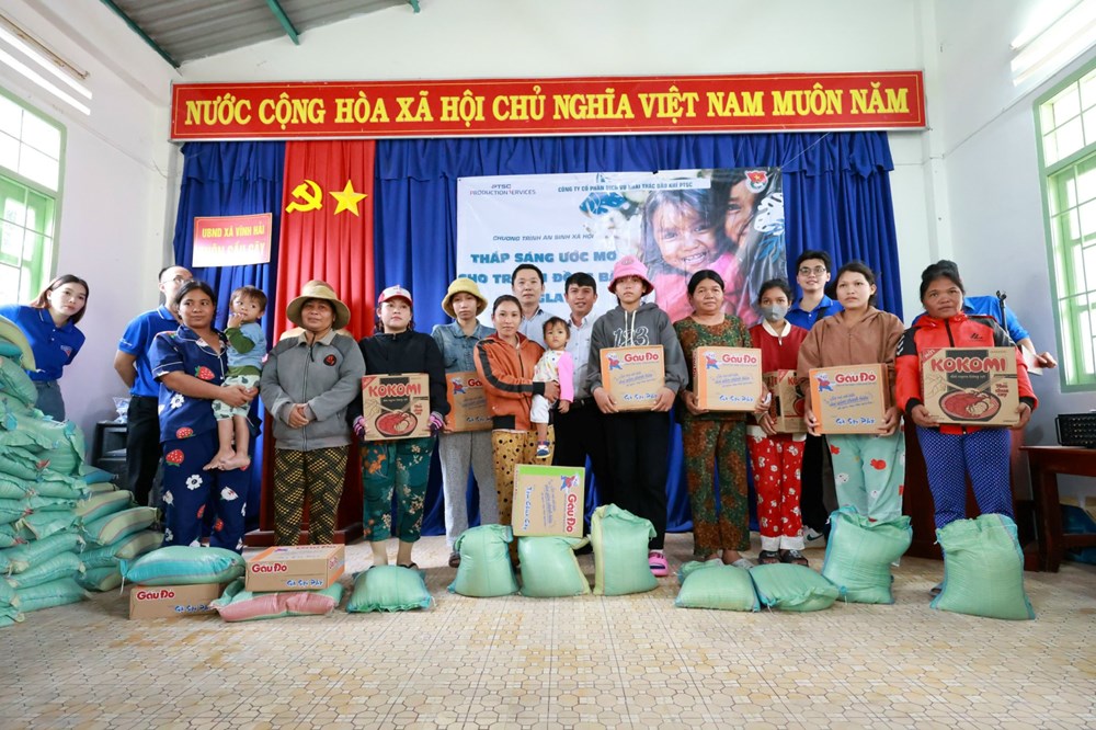  Huyện Ninh Hải đẩy mạnh triển khai công tác giảm nghèo - ảnh 1