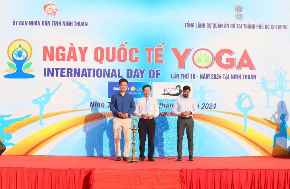 1.000 vận động viên tham gia Ngày Quốc tế Yoga năm 2024 - ảnh 1