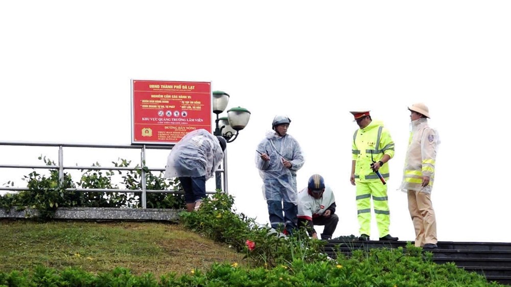 Cấm buôn bán hàng rong tại Quảng trường Lâm Viên