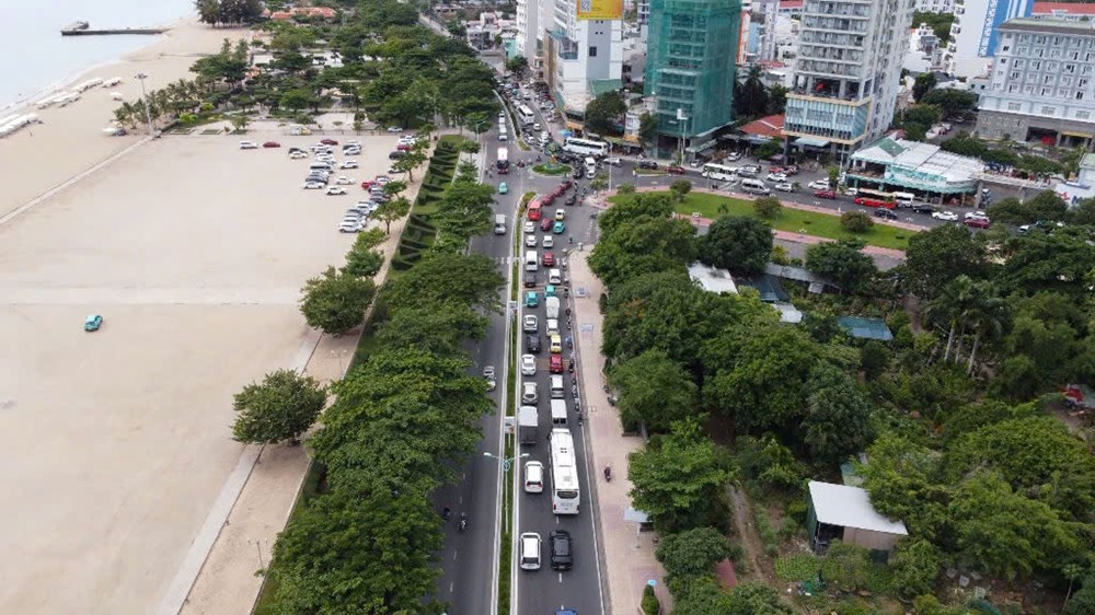 Giải quyết áp lực giao thông cho thành phố du lịch Nha Trang - ảnh 2