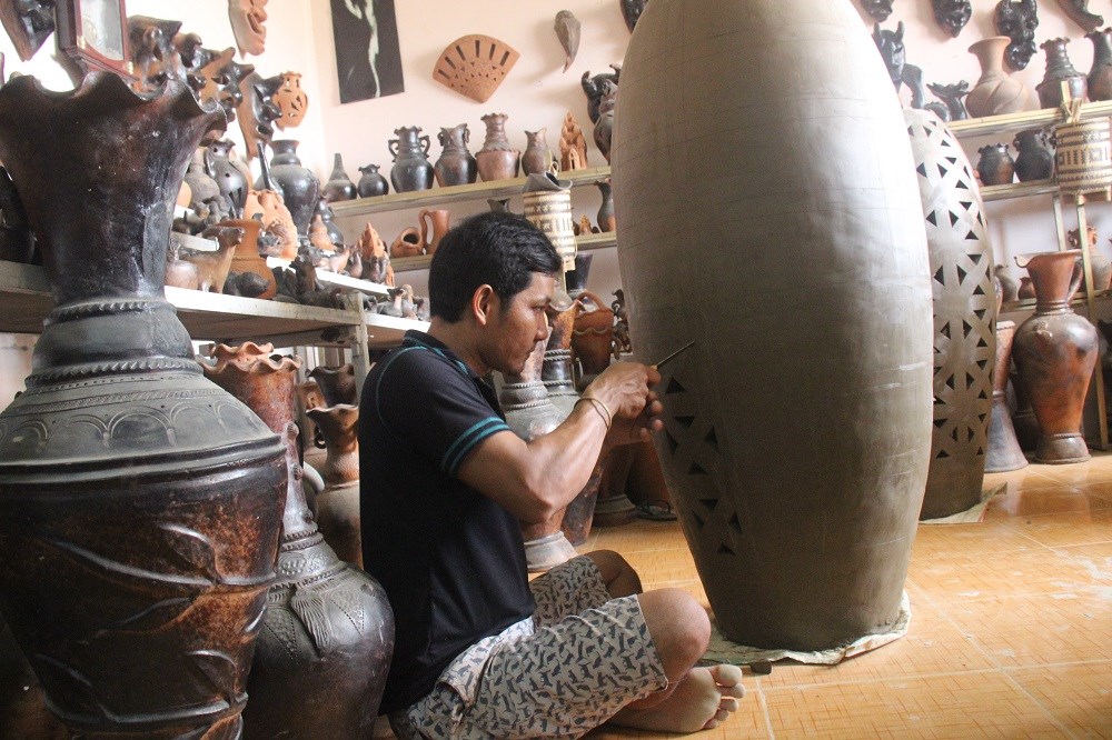 Tâp trung nguồn lực đầu tư, phát triển làng gốm Bàu Trúc - ảnh 4