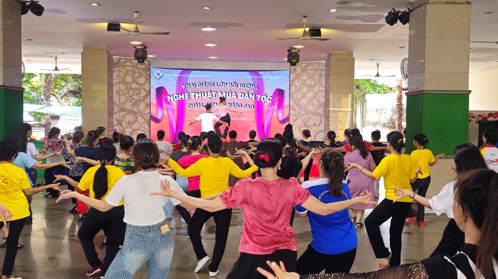 Khai giảng lớp bồi dưỡng nghệ thuật múa Chăm, Khmer nâng cao - ảnh 2