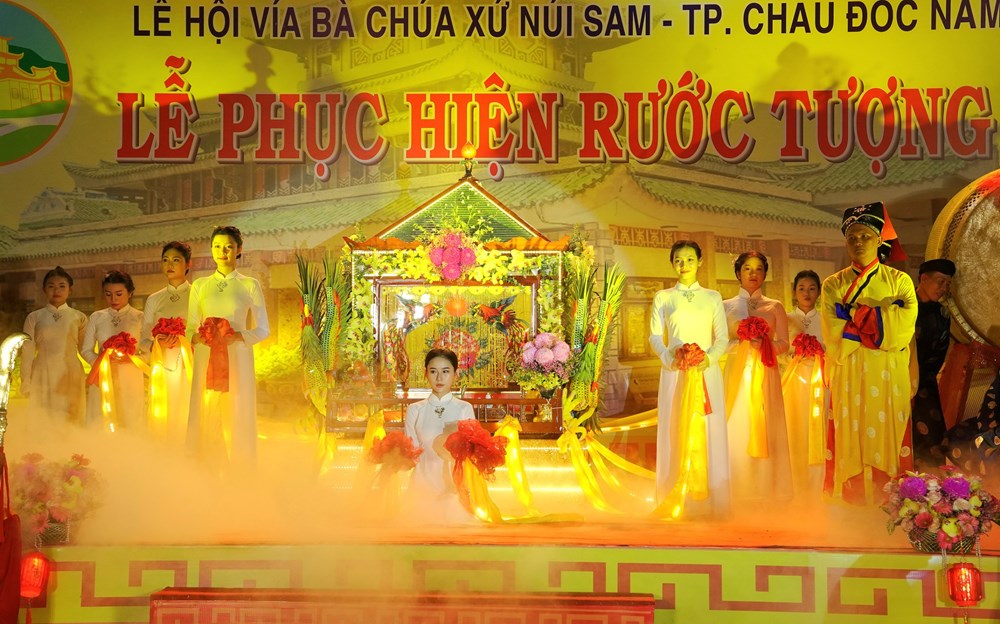 Di sản cộng đồng các dân tộc Việt, Khmer, Chăm, Hoa góp phần phát triển du lịch - ảnh 5