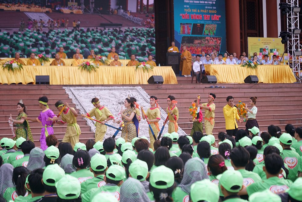 Hơn 3.000 bạn trẻ tham gia Hội trại “Tuổi trẻ và Phật giáo” năm 2024 - ảnh 3