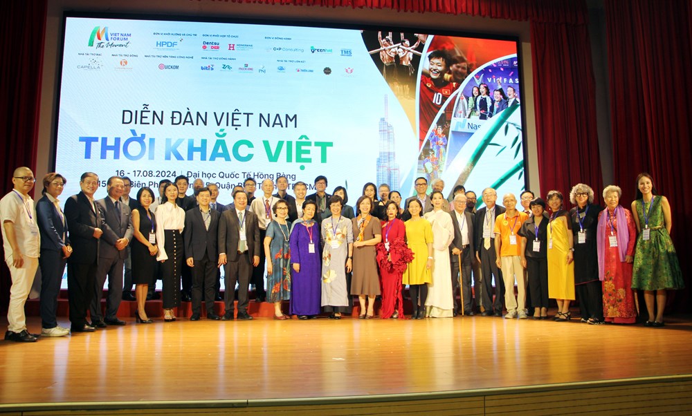 Diễn đàn “Việt Nam - Thời khắc Việt” bàn về “Văn hóa - Kết nối - Sáng tạo” - ảnh 1