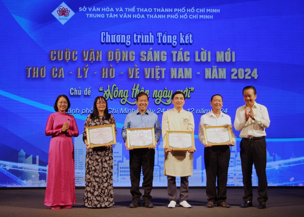 Trao giải CVĐ sáng tác Thơ ca - lý - hò - vè năm 2024 - ảnh 3