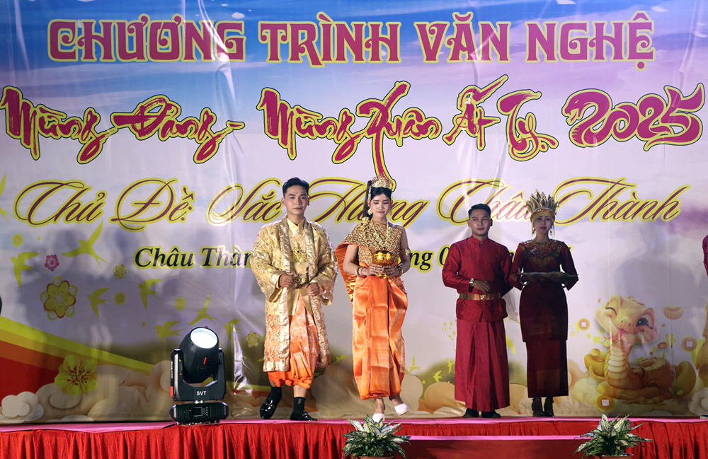 Ra mắt 3 mô hình văn hóa truyền thống của dân tộc Khmer, thuộc Dự án 6 - ảnh 7