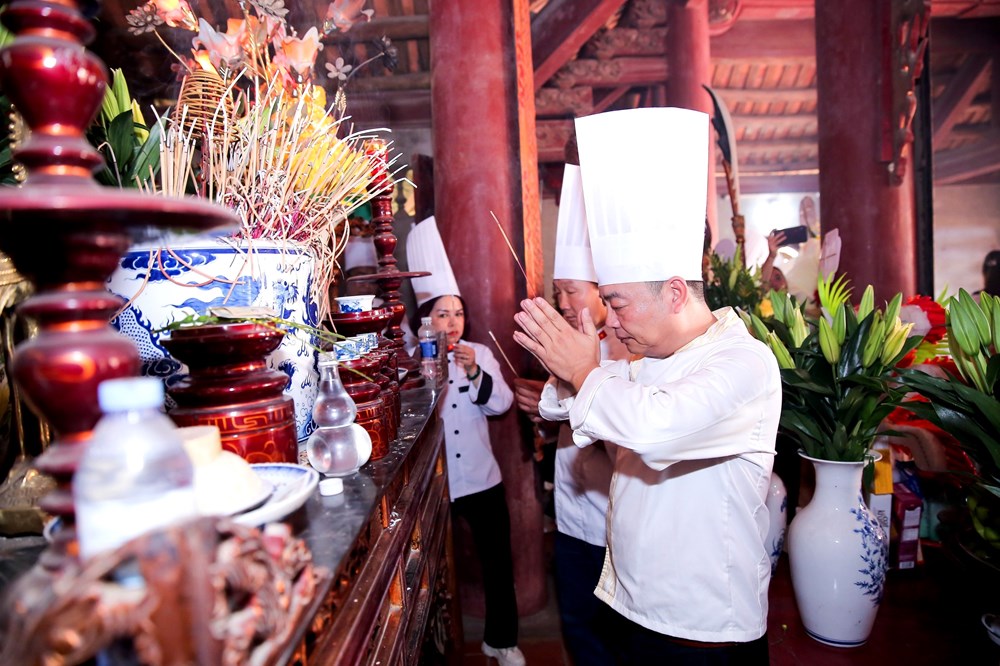 Gần 200 đầu bếp cả nước về dâng hương tưởng nhớ Hoàng tử Lang Liêu - ảnh 3