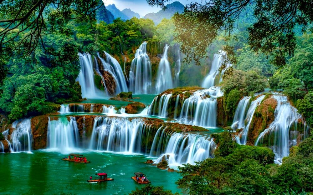 Thác Bản Giốc vào danh sách 15 thác nước đẹp nhất thế giới năm 2024 - ảnh 1