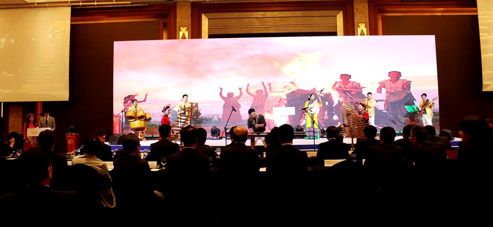 Thủ tướng Phạm Minh Chính: Nâng tầm hợp tác văn hoá, du lịch Việt - Hàn - ảnh 6