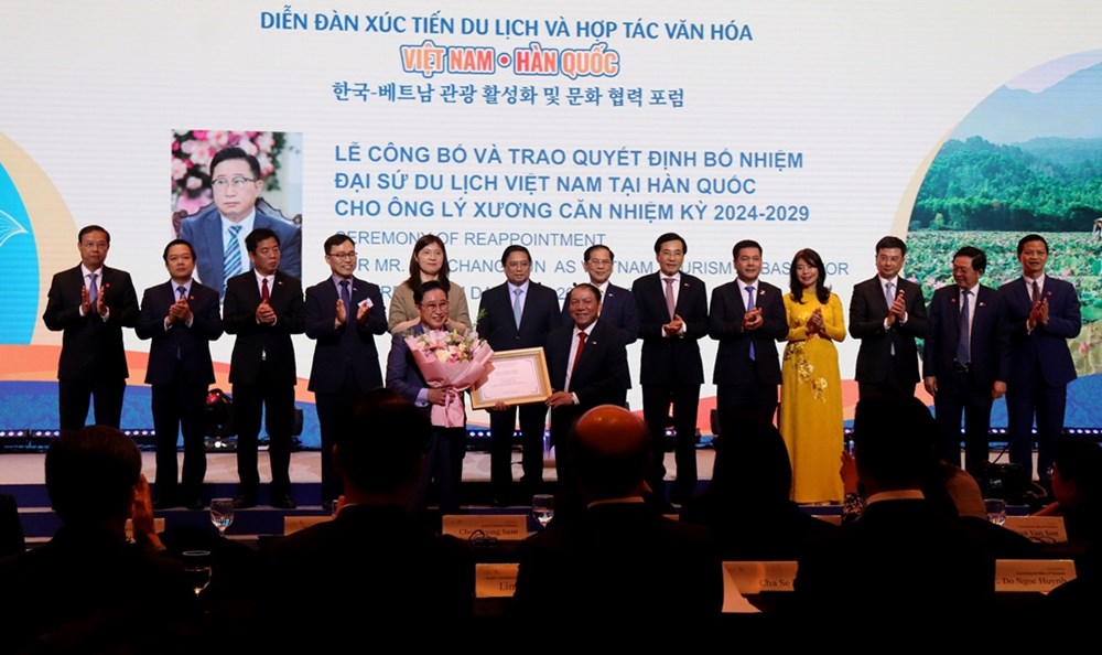 Thủ tướng Phạm Minh Chính: Nâng tầm hợp tác văn hoá, du lịch Việt - Hàn - ảnh 4